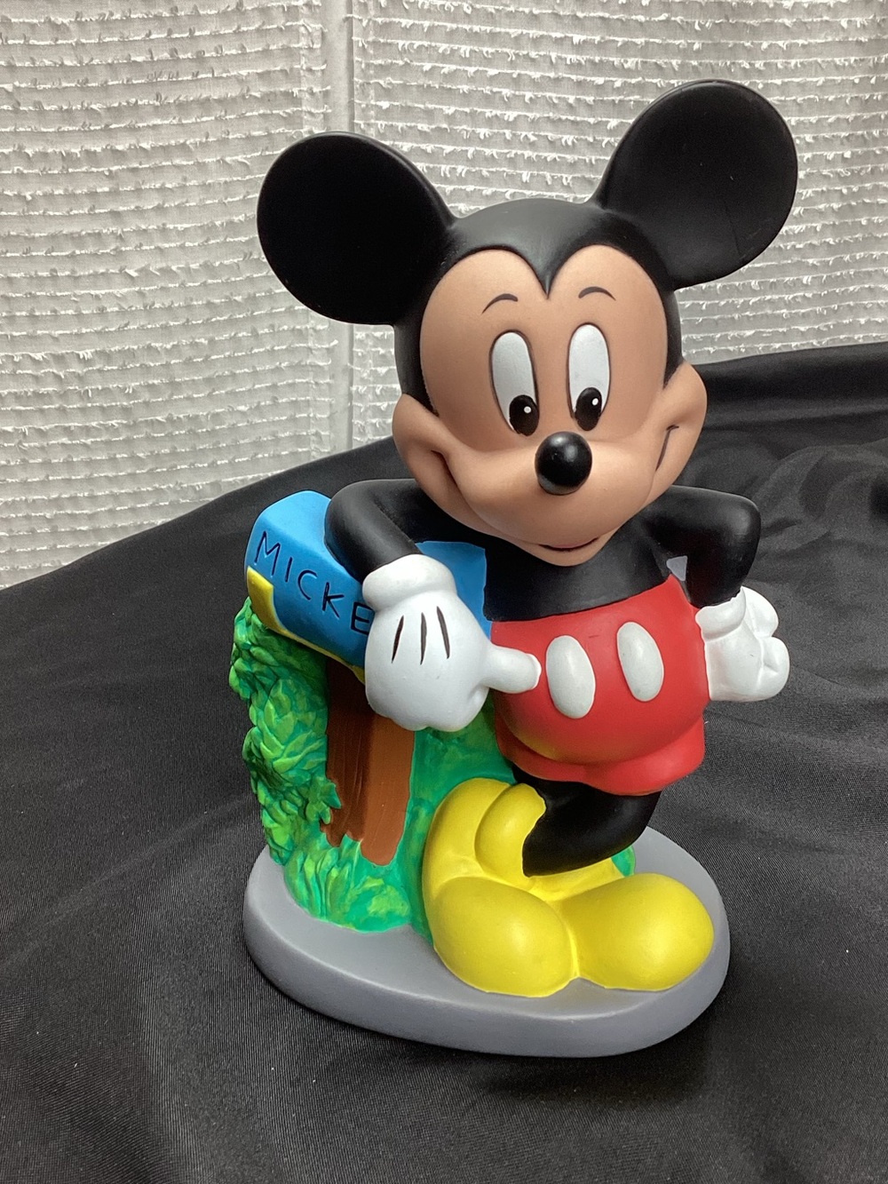 Vintage Disney Mickey Mouse Mailbox Coin Bank Hard Plastic PVC 1990’s 8”